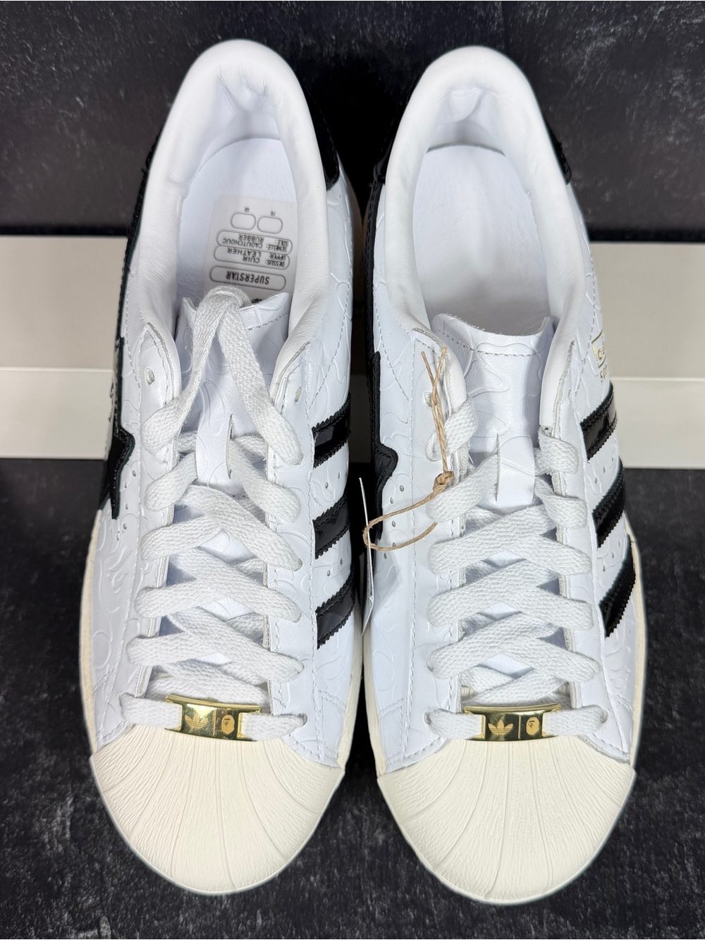 ADIDAS BAPE SUPERSTAR VINTAGE WHITE BLACK WOMENS SHOES SIZE 7 NEW - Picture 2 of 10